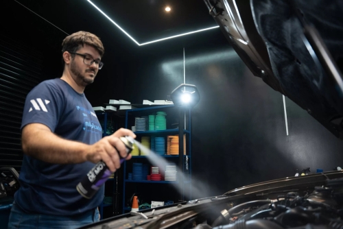 878849-MLU84404552318_052025